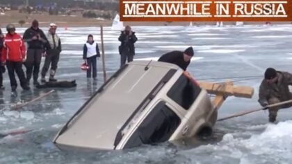 Sortir une auto d'un lac gelé à la manière russe