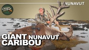 Chasse au caribou géant à l'arc au Nunavut | Canada in the Rough