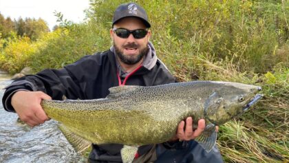 S3E1 Pêche au saumon géant en Ontario