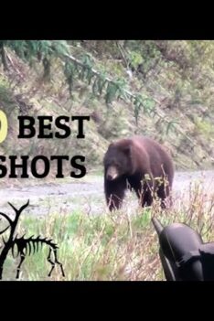 Top 30 des meilleurs tirs de chasse à l'ours! Il s'agit d'une compilation de clichés de nos chasses à l'ours au fil des ans. La chasse à l'ours au printemps est une activité qui nous passionne depuis des années.