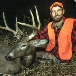 WILD DAY of HUNTING Public Land ! - Iowa Shotgun Season Buck !